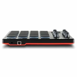 Akai Professional MPD218 Pad Controller