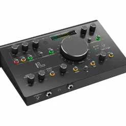Behringer STUDIO L High-End Studio Control With VCA Control and USB Audio Interface