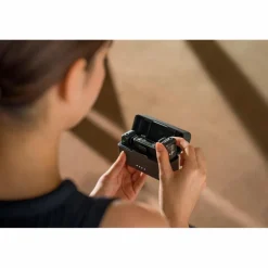 DJI Mic 2 2-Person Compact Digital Wireless Microphone System/Recorder for Camera & Smartphone