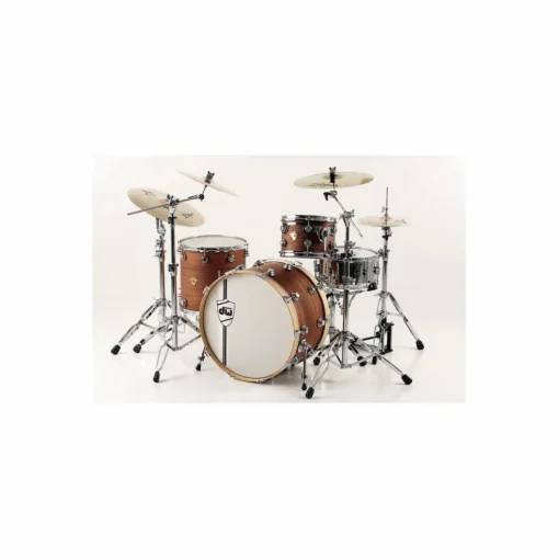 DW Classics Series 3-Piece Shell Pack Natural Mahogany Natural Chrome Hardware