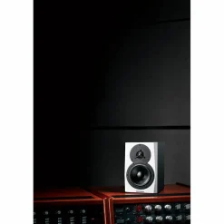 Dynaudio Acoustics LYD 5 5