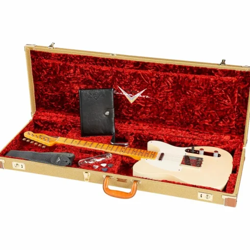 Fender Custom Shop Limited-Edition Tomatillo Telecaster Journeyman Relic Electric Guitar Tomatillo Green