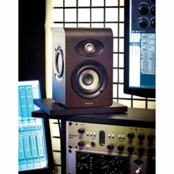 Focal Shape 40 4
