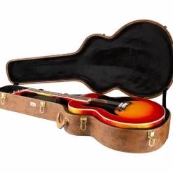 Gibson Johnny Cash SJ-200 Signature Limited-Edition Acoustic Guitar Vintage Cherry Sunburst