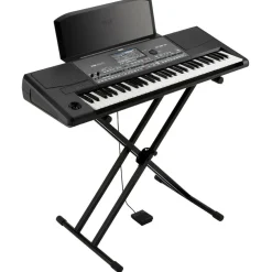 KORG PA600 Arranger Keyboard