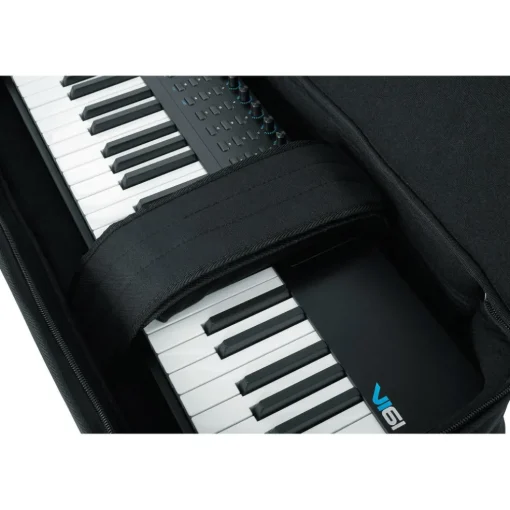 Modal Electronics Limited Cobalt8X 61-Key 8-Voice Extended Virtual Analog Synthesizer Stage Bundle