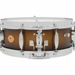 Slingerland Limited-Edition Radio King Specialty Lacquer Maple Snare Drum 14 x 5 in. Black & Gold Lacquer