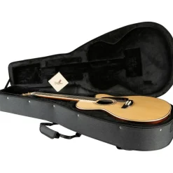 Takamine P7JC Pro Series Jumbo Cutaway Acoustic-Electric Guitar Natural