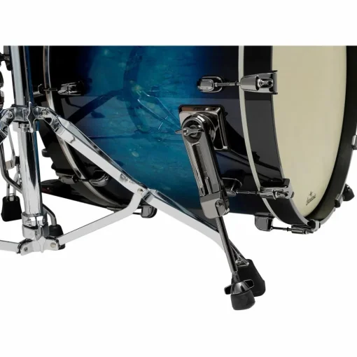 TAMA Starclassic Maple 4-Piece Shell Pack With Black Nickel Hardware and 22" Bass Drum Molten Electric Blue Burst