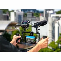 TASCAM FR-AV2 Compact 32-Bit Field Recorder & Timecode Generator with AK-BT2 Bluetooth Adapter