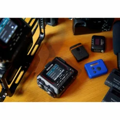 TASCAM FR-AV2 Compact 32-Bit Field Recorder & Timecode Generator with AK-BT2 Bluetooth Adapter