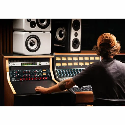 Universal Audio Apollo x16 Gen 2 18x20 Thunderbolt 3 Audio Interface Essentials