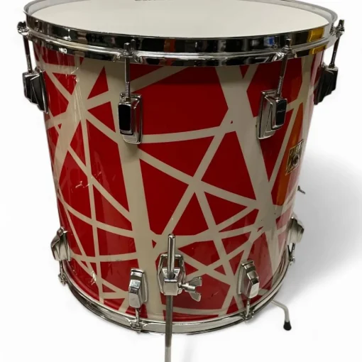 Used 1984 TAMA 4 piece SWINGSTAR VAN HALEN WRAP RED AND WHITE Drum Kit