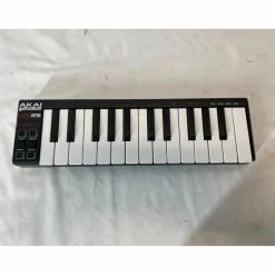 Used Akai Professional LPK25 MIDI Controller