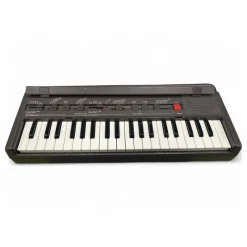 Used Bontempi MINSTREL Synthesizer