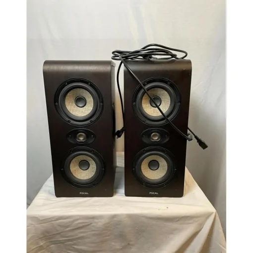 Used Focal SHAPE TWIN Powered Monitor