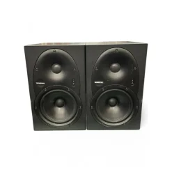 Used Mackie HR624 Pair Powered Monitor