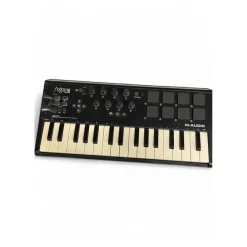 Used M-Audio Axiom Air Mini 32 MIDI Controller