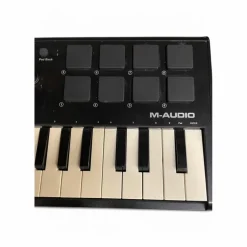 Used M-Audio Axiom Air Mini 32 MIDI Controller
