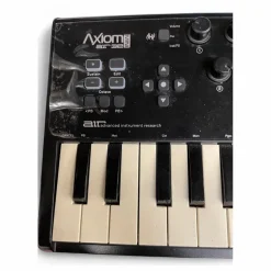 Used M-Audio Axiom Air Mini 32 MIDI Controller