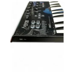 Used M-Audio Axiom Air Mini 32 MIDI Controller