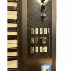 Used Native Instruments Komplete Kontrol S49 MIDI Controller