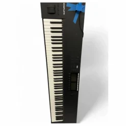 Used Native Instruments Komplete Kontrol S88 MK2 MIDI Controller