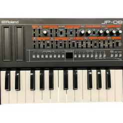 Used Roland JP-08 Synthesizer