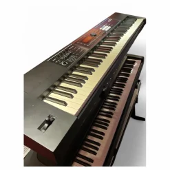 Used Roland JUNO DS Synthesizer