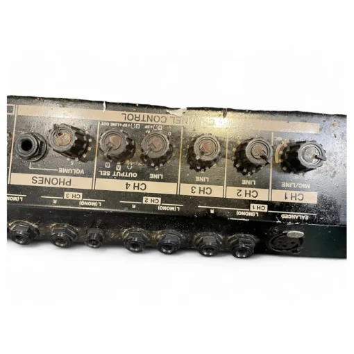 Used Roland KC550 1x15 180W Keyboard Amp