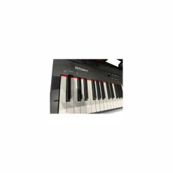 Used Roland R-C-CCM-GO-88-P Portable Keyboard