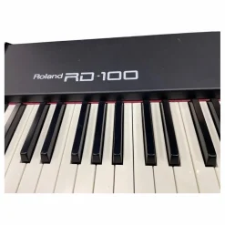 Used Roland RD100 Digital Piano