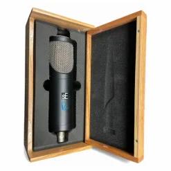 Used sE Electronics rnt Tube Microphone