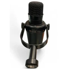 Used Shure MV7 Dynamic Microphone