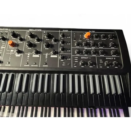 Used Studiologic Sledge 2.0 Black Edition Synthesizer