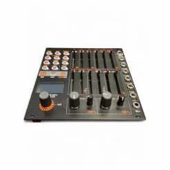 Used Winter Plankton Zaps Synthesizer