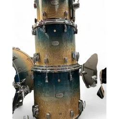Used Yamaha 4 piece Phoenix Burled Ash Textured Sapphire Fade Drum Kit