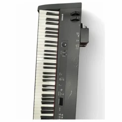Used Yamaha CP33 88 Key Stage Piano