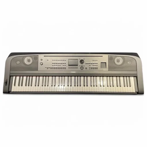 Used Yamaha DGX670 Arranger Keyboard