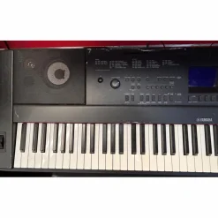 Used Yamaha DGX660 Portable Keyboard