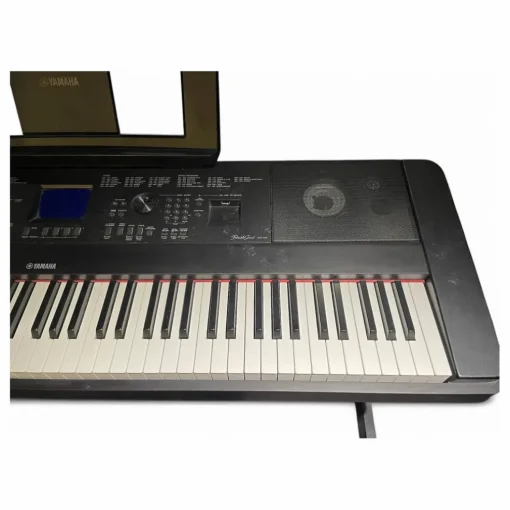Used Yamaha DGX660 Portable Keyboard