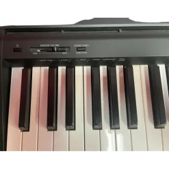 Used Yamaha P71 Digital Piano