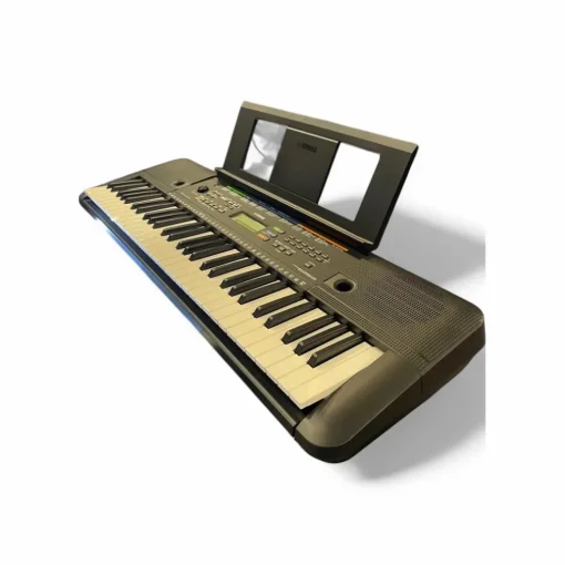 Used Yamaha psr e253 Digital Piano