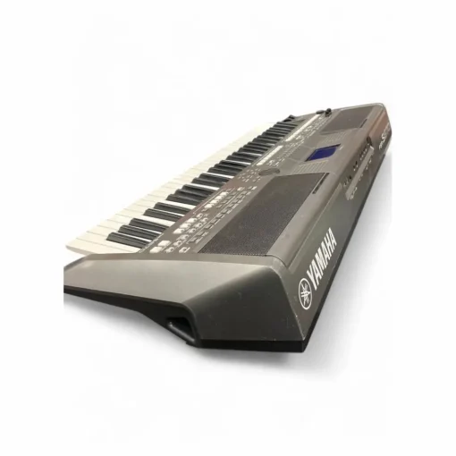 Used Yamaha PSR S670 Arranger Keyboard