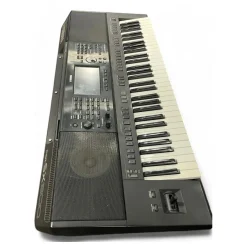 Used Yamaha psr sx900 Arranger Keyboard