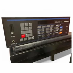 Vintage 1980s Oberheim matrix-6r Synthesizer