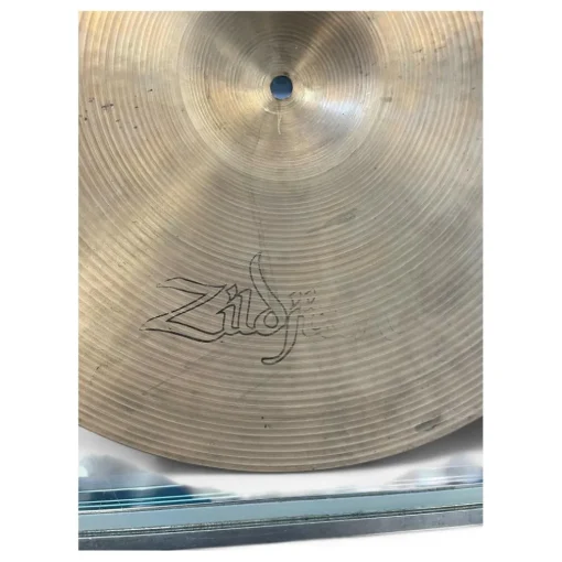 Vintage 1960s Zildjian 16in Zildjian Avedis Cymbal