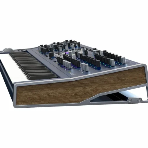 Waldorf Quantum MKII 16-Voice Hybrid Wavetable Synthesizer Keyboard