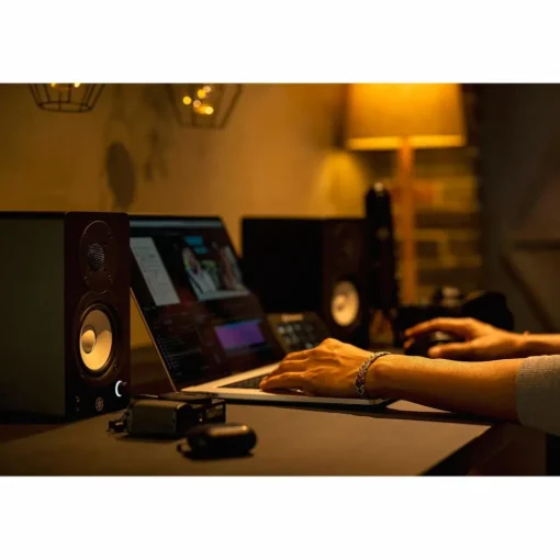 Yamaha HS4 4.5" Black Powered Studio Monitors (Pair)