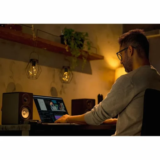 Yamaha HS4 4.5" Black Powered Studio Monitors (Pair)